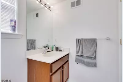 11 Alerica Ln, Franklin Township, NJ 08873 - Photo 8