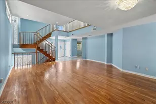 376 Kenwood St, Englewood, NJ 07631 - Photo 8