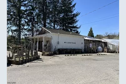 96 River Rd, East Hanover Township, NJ 07936 - Photo 2