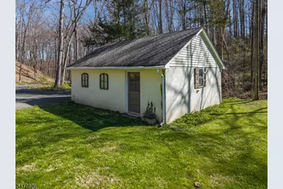 293 Stanton Mountain Rd, Clinton Township, NJ 08833 - Photo 36