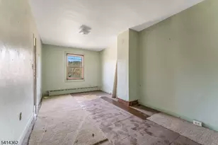 243 County Rd 627, Pohatcong Township, NJ 08848 - Photo 18