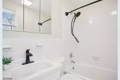 14 Long Ridge Rd, Parsippany, NJ 07869 - Photo 20