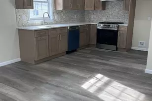 22 Cross St, Union Township, NJ 07088 - Photo 2