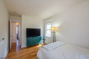 38 Claremont Ave, Montclair, NJ 07042 - Photo 20