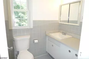 15 Dartmouth Ave, Bridgewater, NJ 08807 - Photo 12