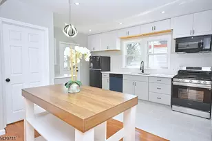 1324 George St, Plainfield, NJ 07062 - Photo 12