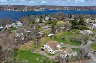 2 Prospect St, Mount Arlington, NJ 07856 - Photo 18