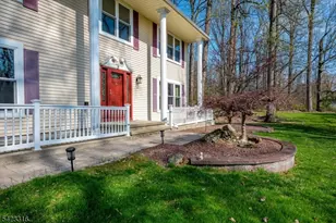 9 Stirrup Way, Franklin Township, NJ 08540 - Photo 6