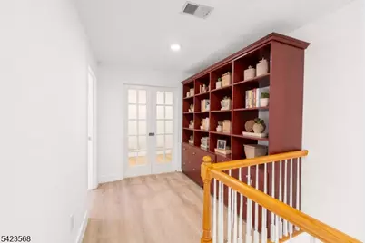 123 Turlington Ct, Livingston, NJ 07039 - Photo 10