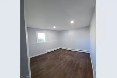 11 Laurelton Rd, Parsippany, NJ 07054 - Photo 10
