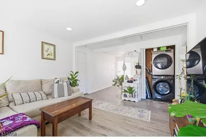 1 Pocahontas St, Morristown, NJ 07960 - Photo 14