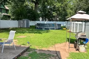 113 Vine St, Roselle, NJ 07203 - Photo 2