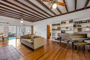 27 Middle Rd, Bloomingdale, NJ 07403 - Photo 46