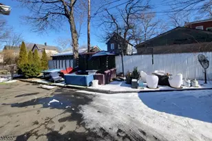 89 Tremont Ave, East Orange, NJ 07018 - Photo 28