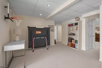 36 Vanderveer Dr, Bernards Township, NJ 07920 - Photo 38