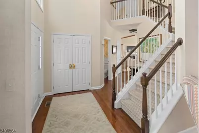 36 Vanderveer Dr, Bernards Township, NJ 07920 - Photo 6