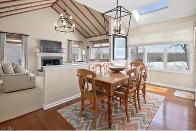 36 Vanderveer Dr, Bernards Township, NJ 07920 - Photo 16