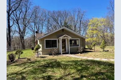 19 Crescent Rd, Wayne, NJ 07470 - Photo 4