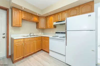 52 Hampton House Rd South, Hampton Township, NJ 07860 - Photo 6