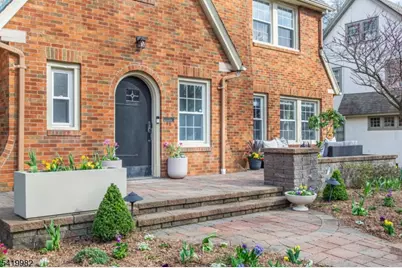 19 The Fairway, Montclair, NJ 07043 - Photo 4