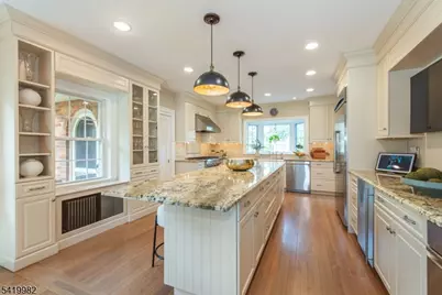 19 The Fairway, Montclair, NJ 07043 - Photo 22