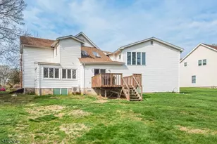 12 Baird Pl, Hanover Township, NJ 07981 - Photo 20