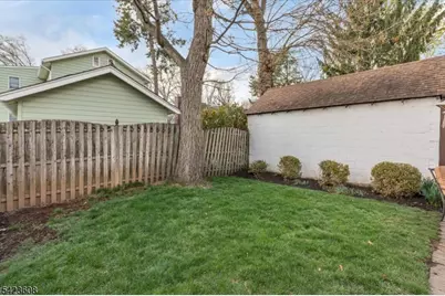 111 Columbia Ave, Cranford Township, NJ 07016 - Photo 44