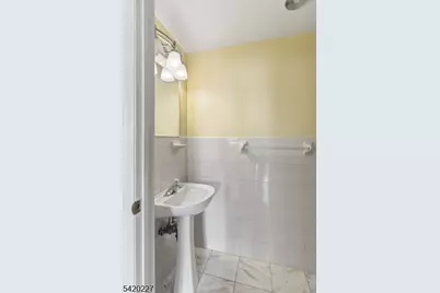 39-45 Bruen St #4, Newark, NJ 07105 - Photo 12