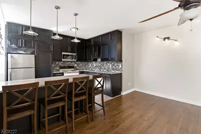 39-45 Bruen St #4, Newark, NJ 07105 - Photo 8