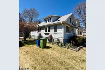 206 Amsterdam Ave, Roselle, NJ 07203 - Photo 2
