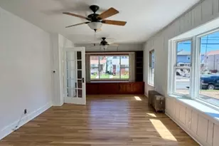 206 Amsterdam Ave, Roselle, NJ 07203 - Photo 4