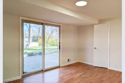 14 Bunyan Dr, Livingston, NJ 07039 - Photo 18