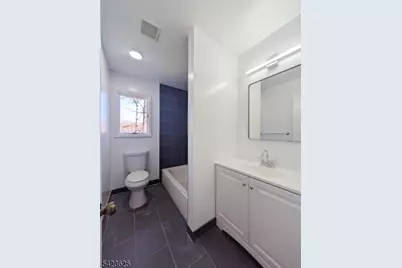 14 Bunyan Dr, Livingston, NJ 07039 - Photo 20