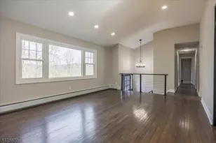 43 Courtland Dr, Wantage, NJ 07461 - Photo 6