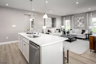 4 Redwood Run, Mansfield Township, NJ 07865 - Photo 8