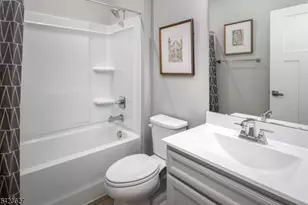 4 Redwood Run, Mansfield Township, NJ 07865 - Photo 14