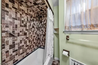 659 Kennedy Blvd, Bayonne, NJ 07002 - Photo 32