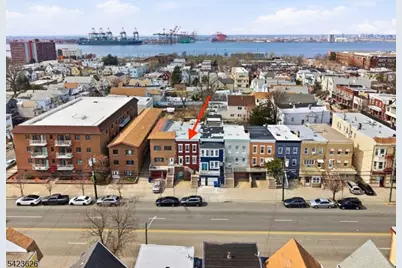 659 Kennedy Blvd, Bayonne, NJ 07002 - Photo 2