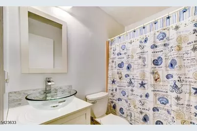 115 Salem Rd, North Brunswick Township, NJ 08902 - Photo 22