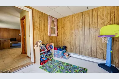 7 Charles Rd, Holland Township, NJ 08848 - Photo 12