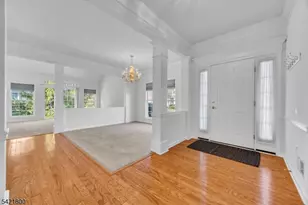 180 Stone Manor Dr, Franklin Township, NJ 08873 - Photo 4