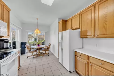 180 Stone Manor Dr, Franklin Township, NJ 08873 - Photo 12