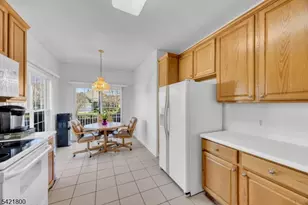 180 Stone Manor Dr, Franklin Township, NJ 08873 - Photo 12