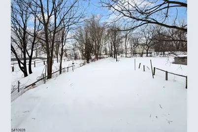 564 Warren St, Phillipsburg, NJ 08865 - Photo 36