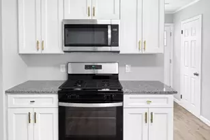 564 Warren St, Phillipsburg, NJ 08865 - Photo 16