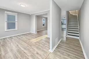 564 Warren St, Phillipsburg, NJ 08865 - Photo 2
