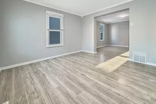 564 Warren St, Phillipsburg, NJ 08865 - Photo 4