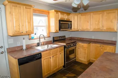 525 Passaic Ave, Kenilworth, NJ 07033 - Photo 6