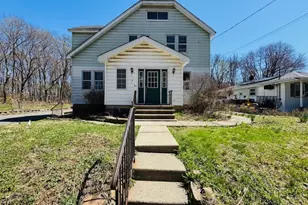 16 Canfield Ave, Mine Hill, NJ 07803 - Photo 2