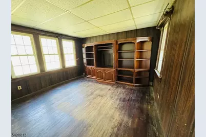 16 Canfield Ave, Mine Hill, NJ 07803 - Photo 8